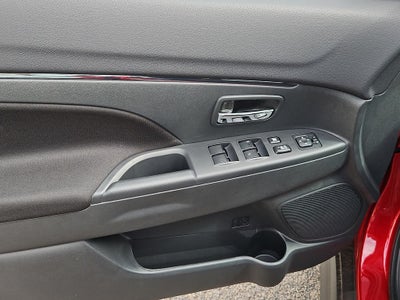 2026 Mitsubishi Outlander Sport 2.0 LE