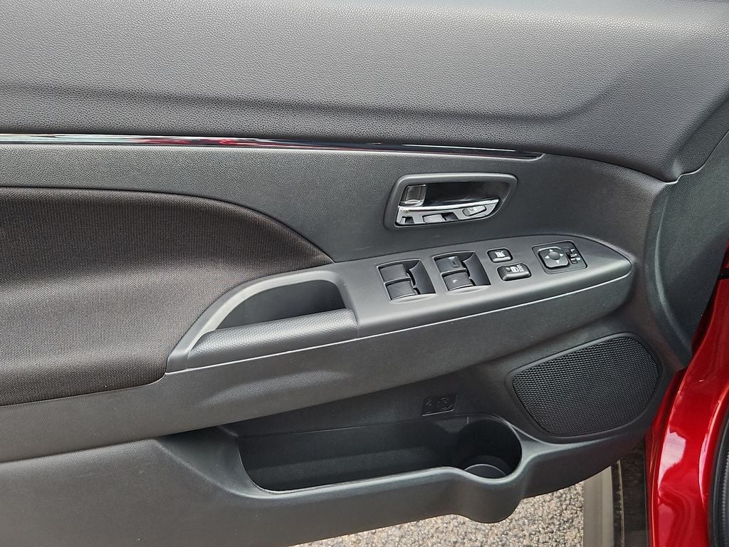 2026 Mitsubishi Outlander Sport 2.0 LE