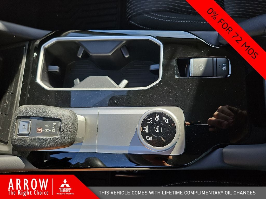 2026 Mitsubishi Outlander ES