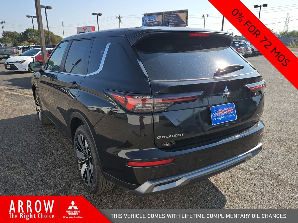 2025 Mitsubishi Outlander SE
