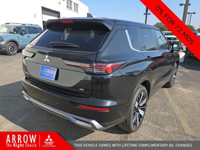 2025 Mitsubishi Outlander SE