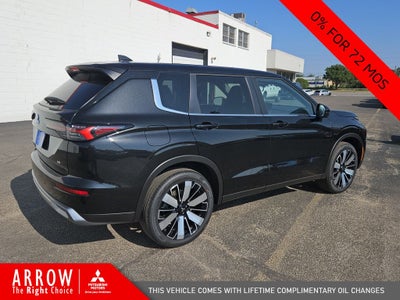 2025 Mitsubishi Outlander SE