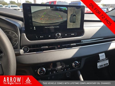 2025 Mitsubishi Outlander SE