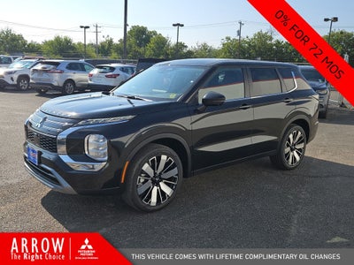 2025 Mitsubishi Outlander SE