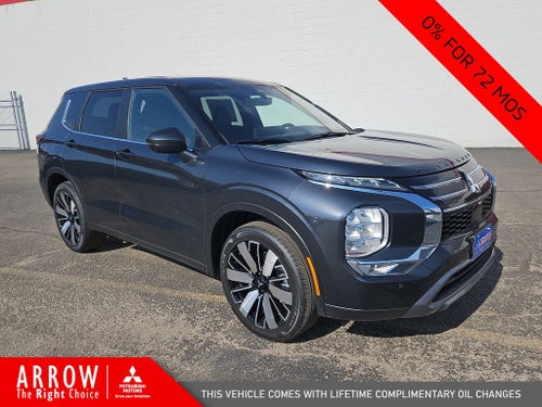 2025 Mitsubishi Outlander SE