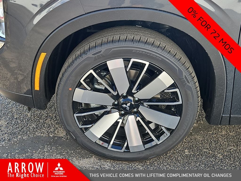 2025 Mitsubishi Outlander SE