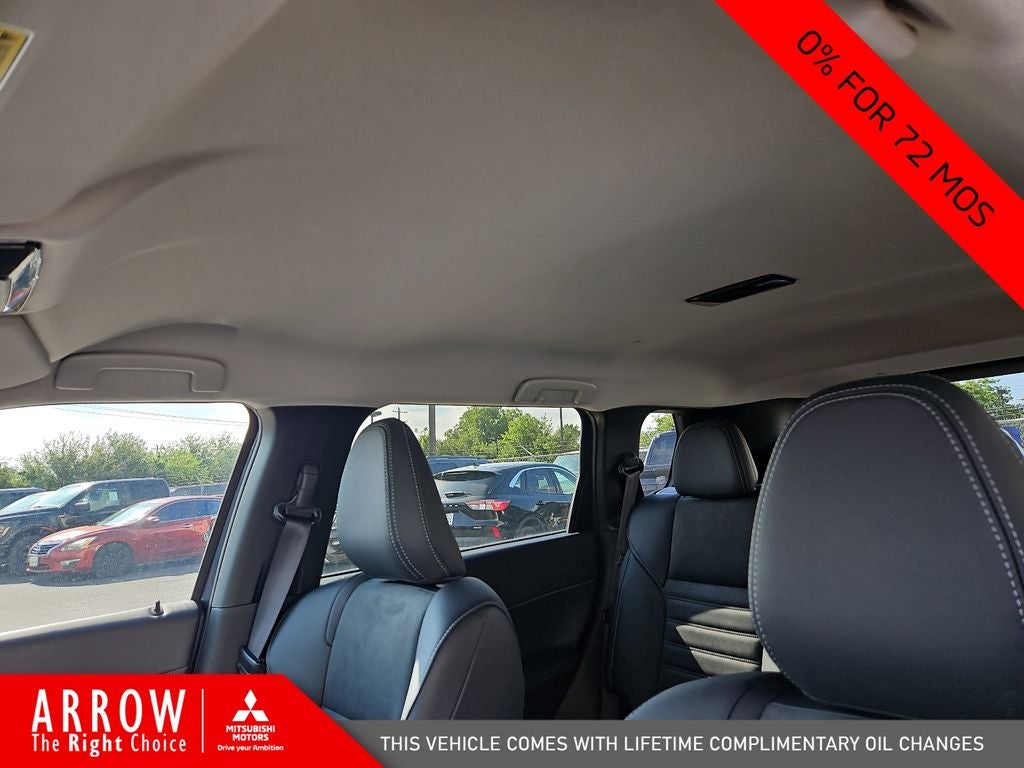 2025 Mitsubishi Outlander SE