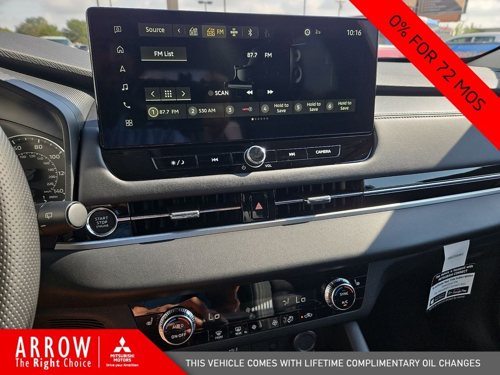 2025 Mitsubishi Outlander SE