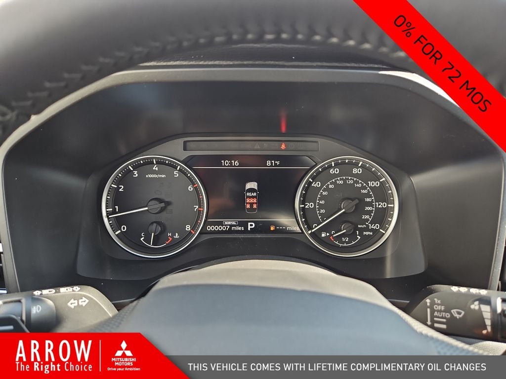 2025 Mitsubishi Outlander SE