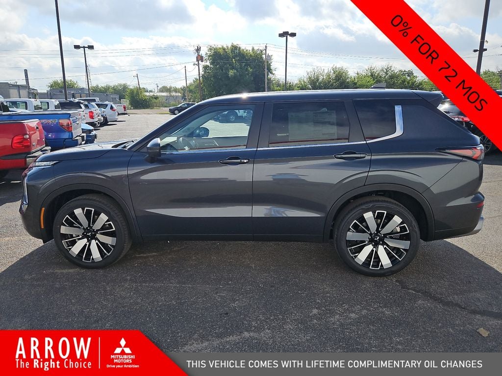 2025 Mitsubishi Outlander SE