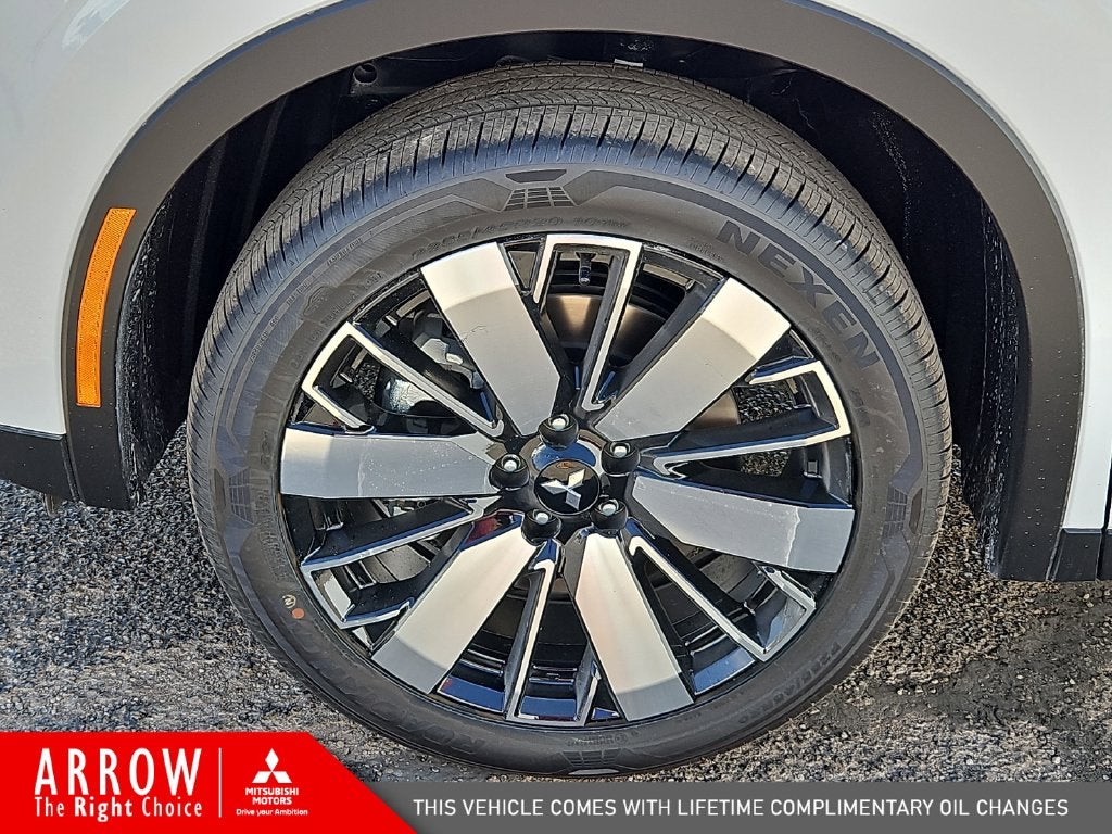 2026 Mitsubishi Outlander SE