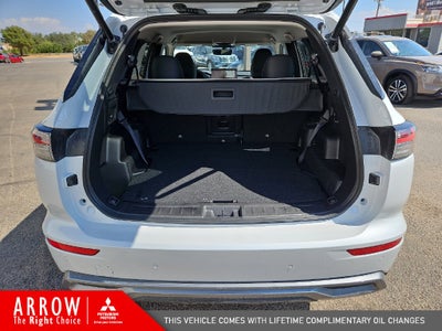 2026 Mitsubishi Outlander SE