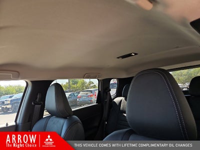 2026 Mitsubishi Outlander SE