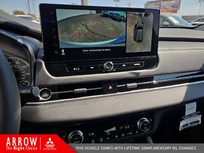 2026 Mitsubishi Outlander SE