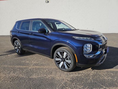 2026 Mitsubishi Outlander SE