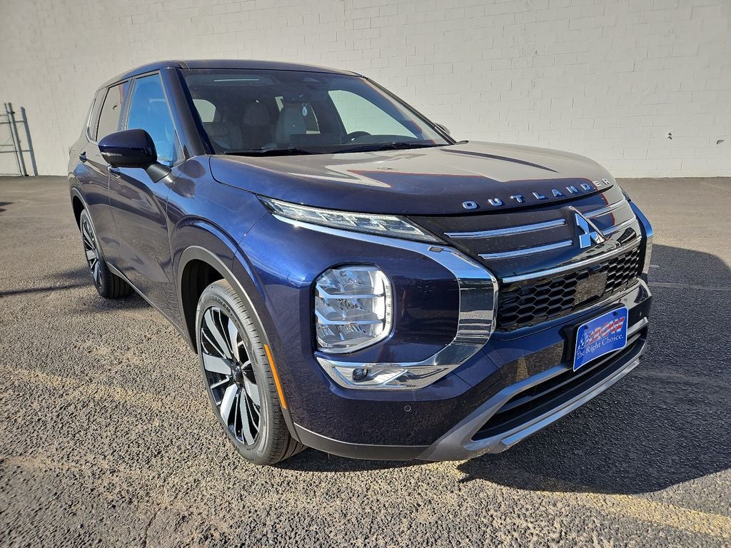 2026 Mitsubishi Outlander SE