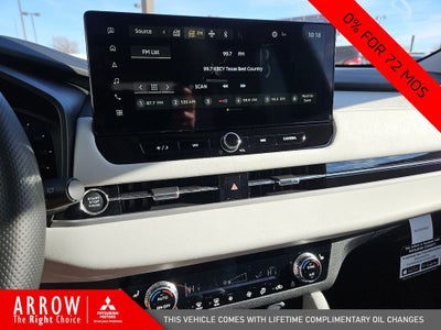 2026 Mitsubishi Outlander SE