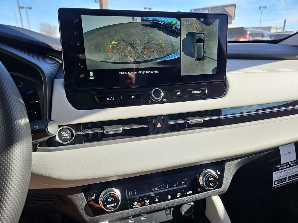 2026 Mitsubishi Outlander SE