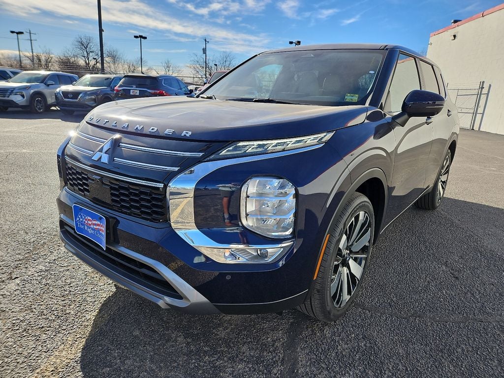 2026 Mitsubishi Outlander SE