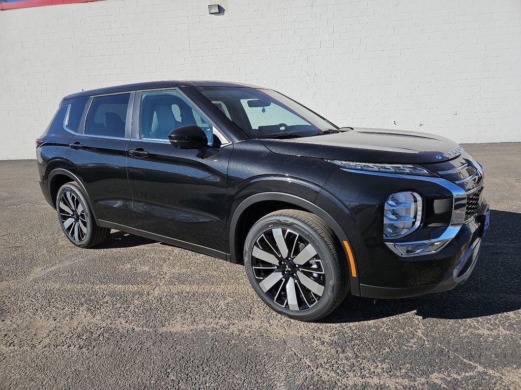 2026 Mitsubishi Outlander SE