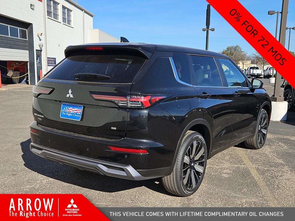 2026 Mitsubishi Outlander SE