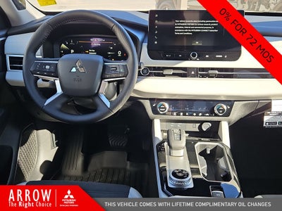 2026 Mitsubishi Outlander SE