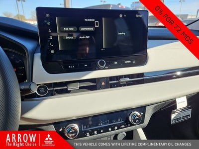 2026 Mitsubishi Outlander SE