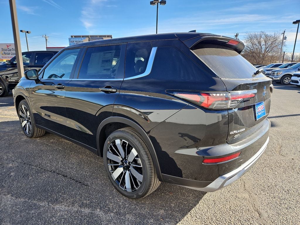 2026 Mitsubishi Outlander SE