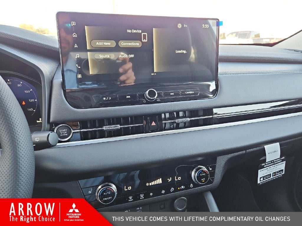 2026 Mitsubishi Outlander SE