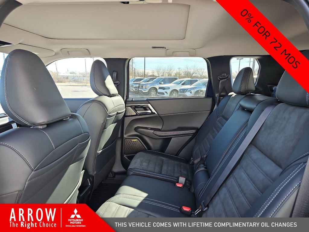 2026 Mitsubishi Outlander SE