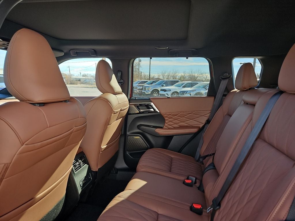 2026 Mitsubishi Outlander SEL