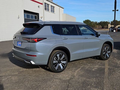 2026 Mitsubishi Outlander SEL