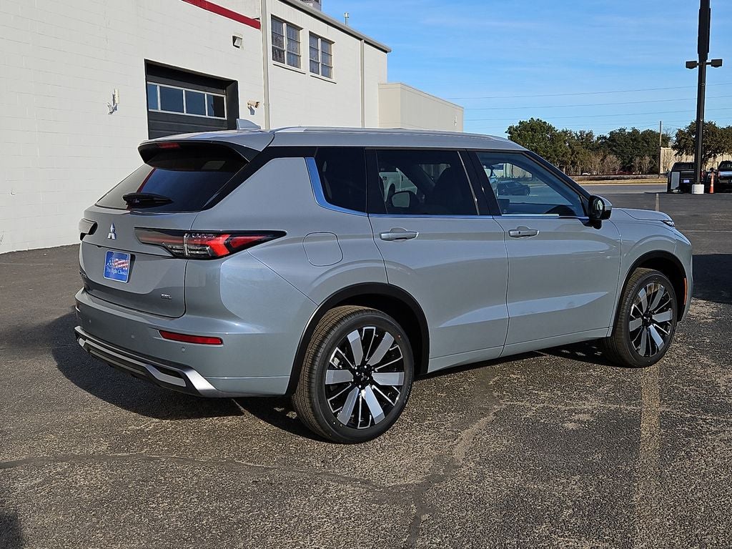 2026 Mitsubishi Outlander SEL