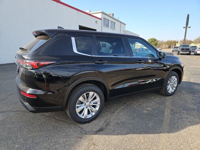 2026 Mitsubishi Outlander ES