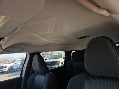 2026 Mitsubishi Outlander ES