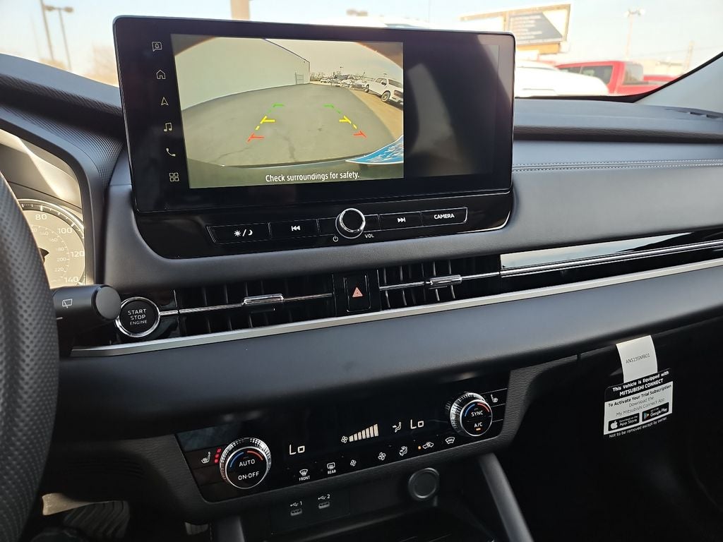 2026 Mitsubishi Outlander ES