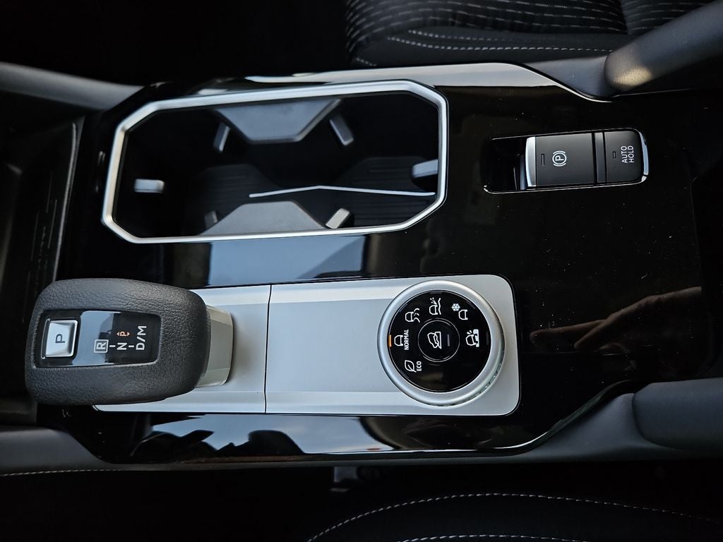 2026 Mitsubishi Outlander ES