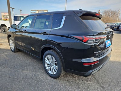 2026 Mitsubishi Outlander ES