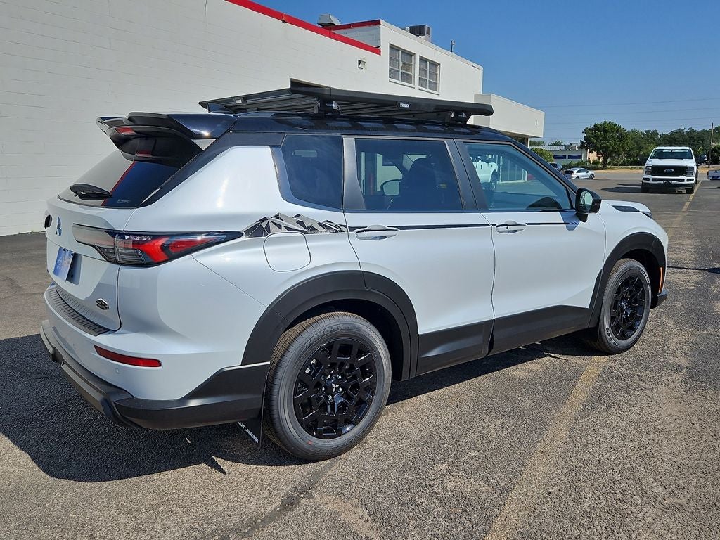 2025 Mitsubishi Outlander Trail Edition