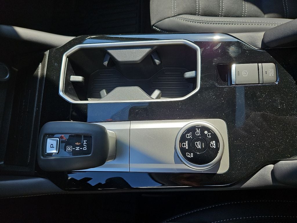 2025 Mitsubishi Outlander Trail Edition