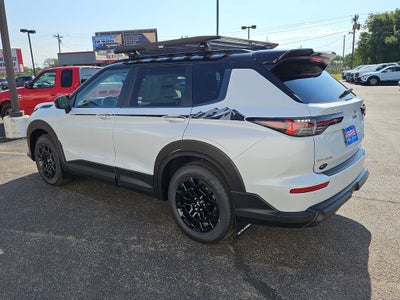 2025 Mitsubishi Outlander Trail Edition