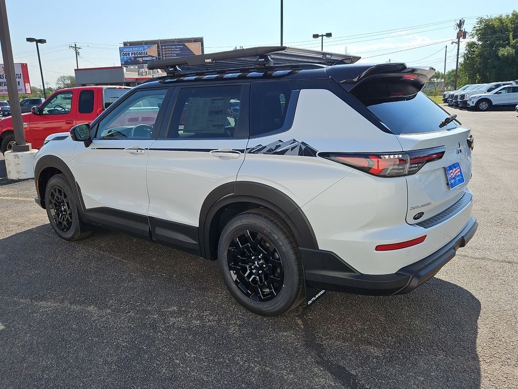 2025 Mitsubishi Outlander Trail Edition