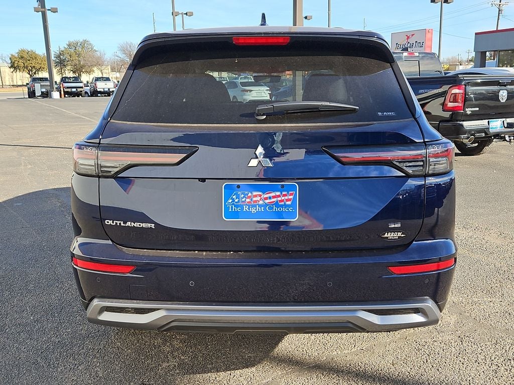 2026 Mitsubishi Outlander SE