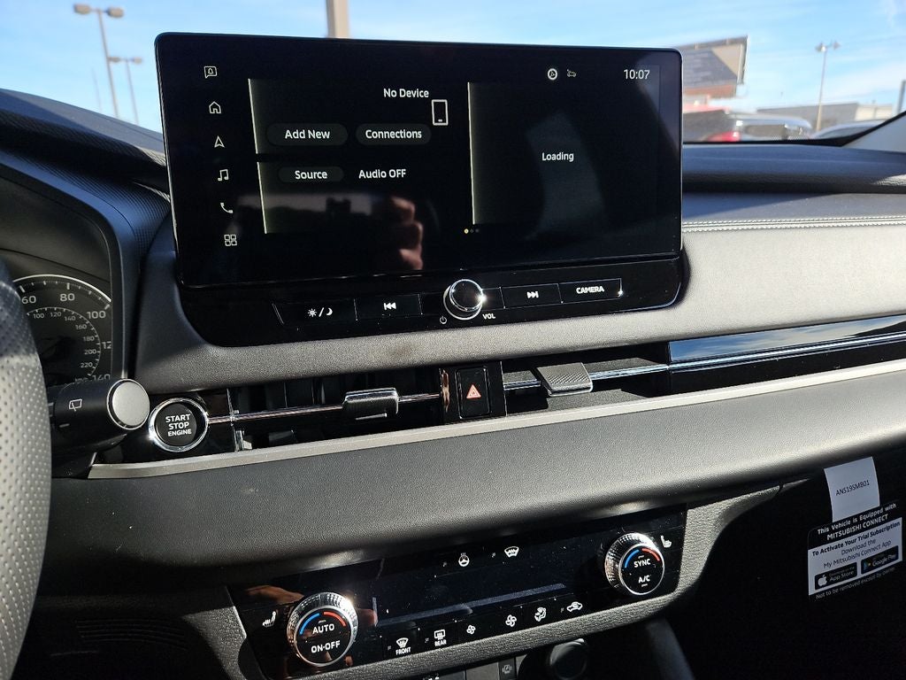 2026 Mitsubishi Outlander SE