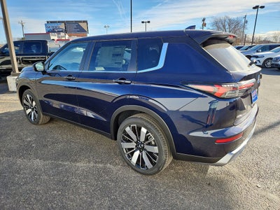 2026 Mitsubishi Outlander SE