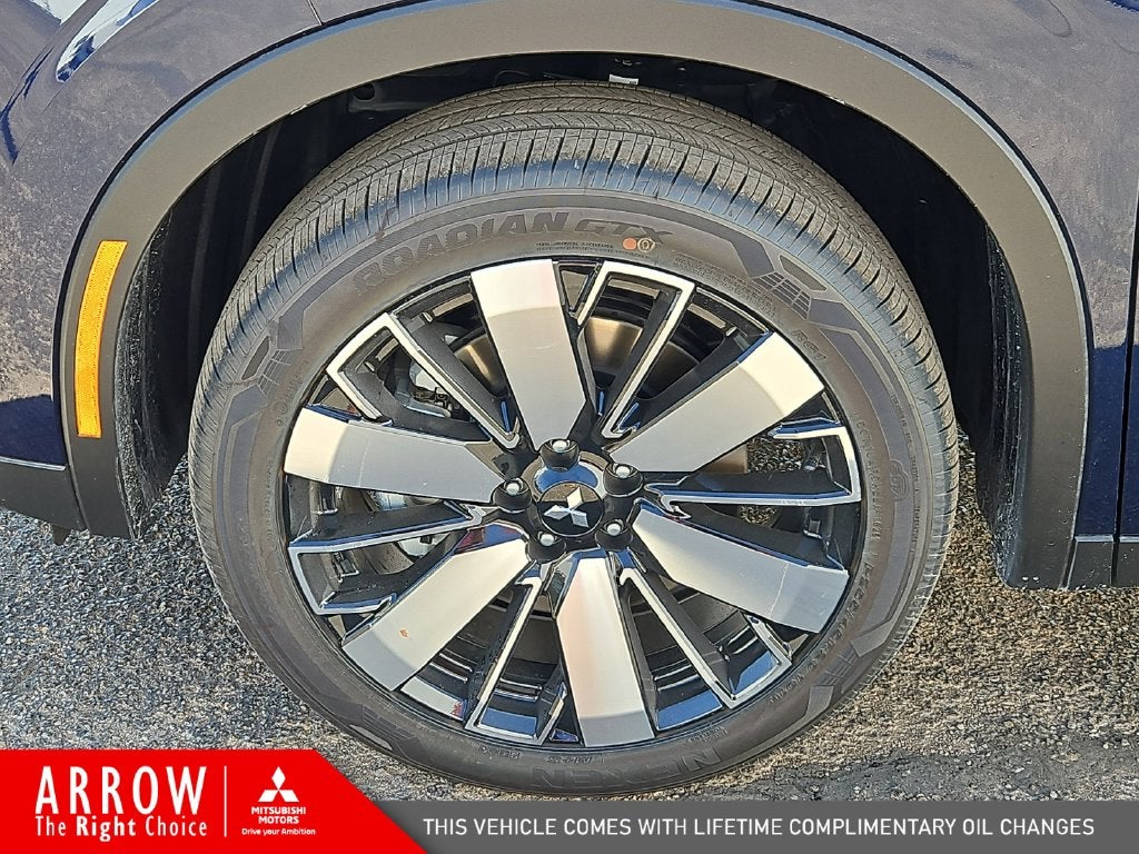 2026 Mitsubishi Outlander SE