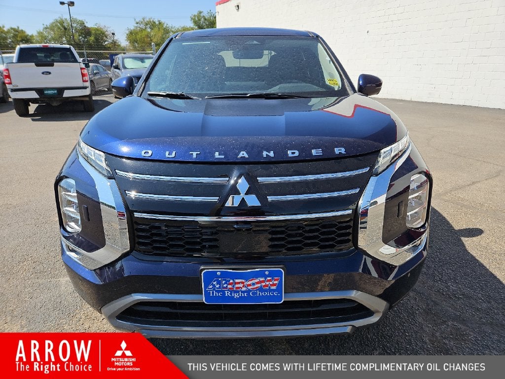 2026 Mitsubishi Outlander SE