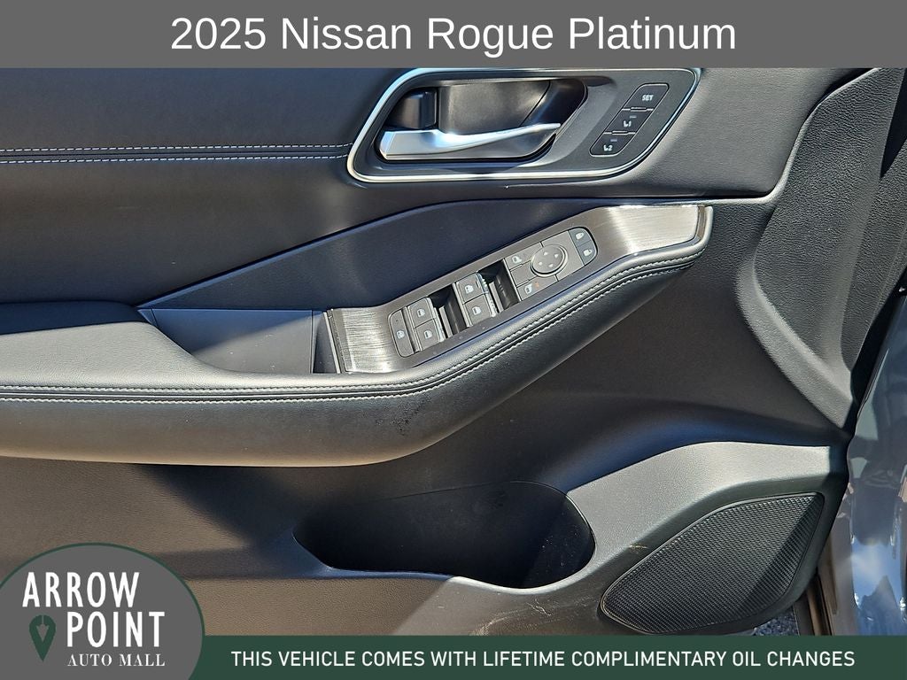 2025 Nissan Rogue Platinum