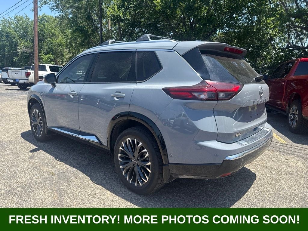 2025 Nissan Rogue Platinum