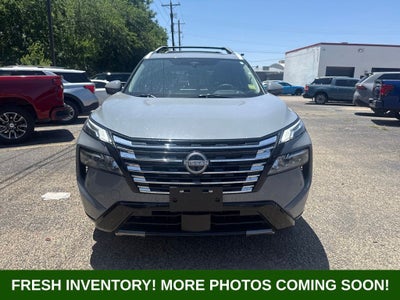 2025 Nissan Rogue Platinum